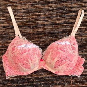 Victoria’s Secret Plunge Bra